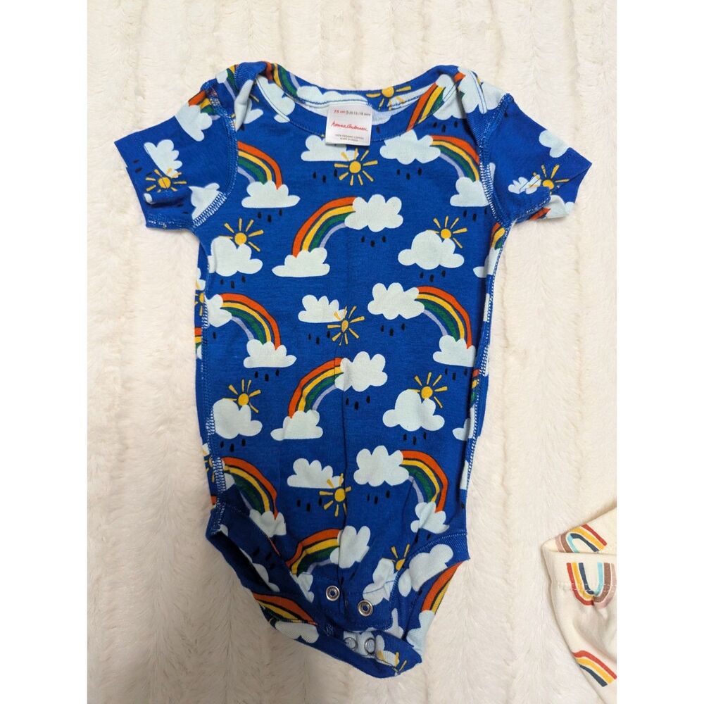 NWOT Hanna Andersson Rainbow, Sun, & Clouds Bodysuit size 12-18 Months